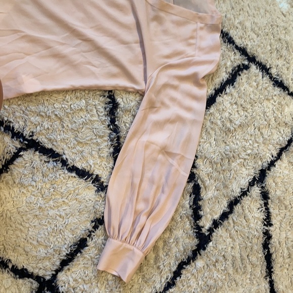 Express, Portofino long sleeve top, pale pink, new with tags, Size L - Picture 2 of 4